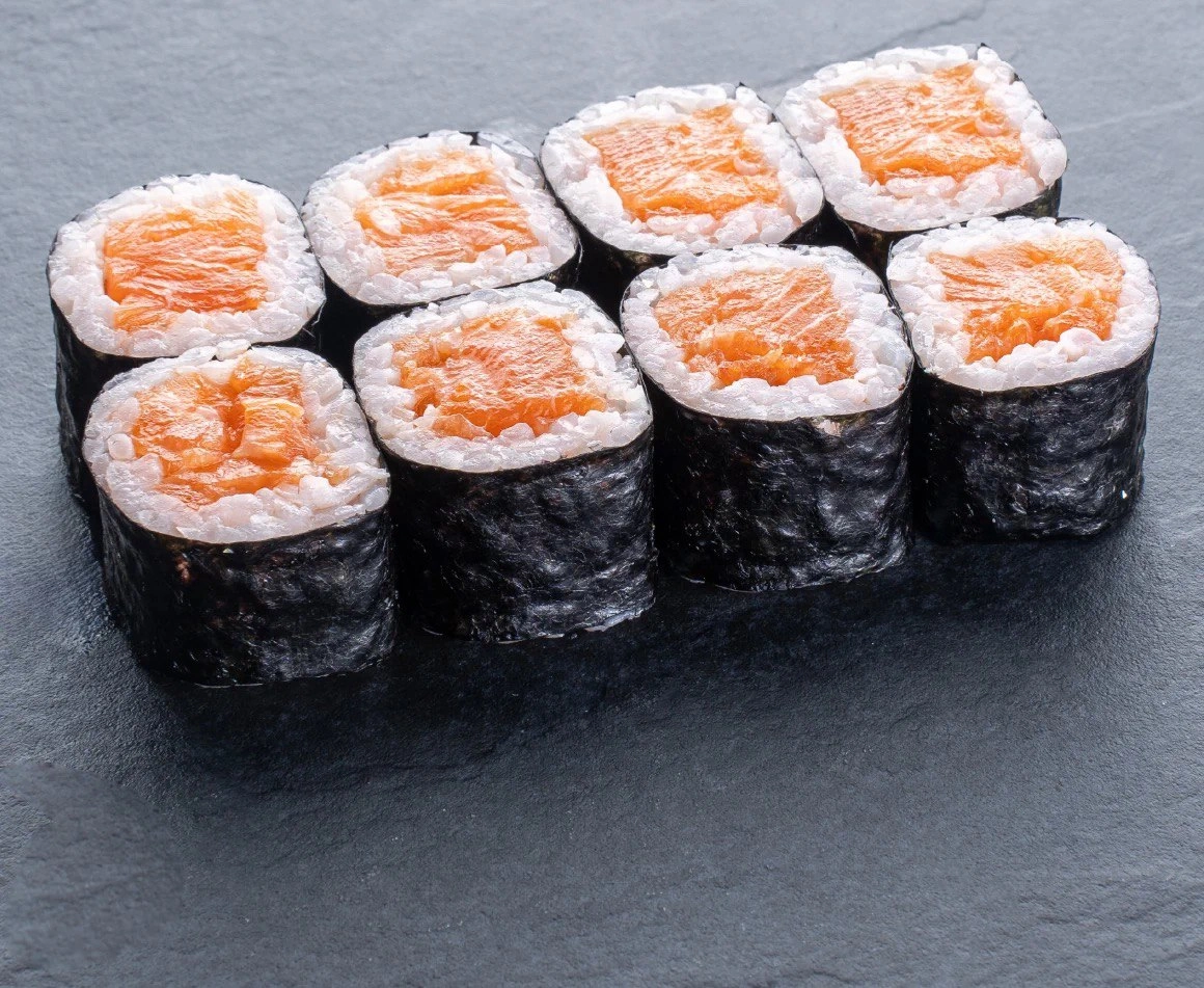 Маки с лососем 8шт
